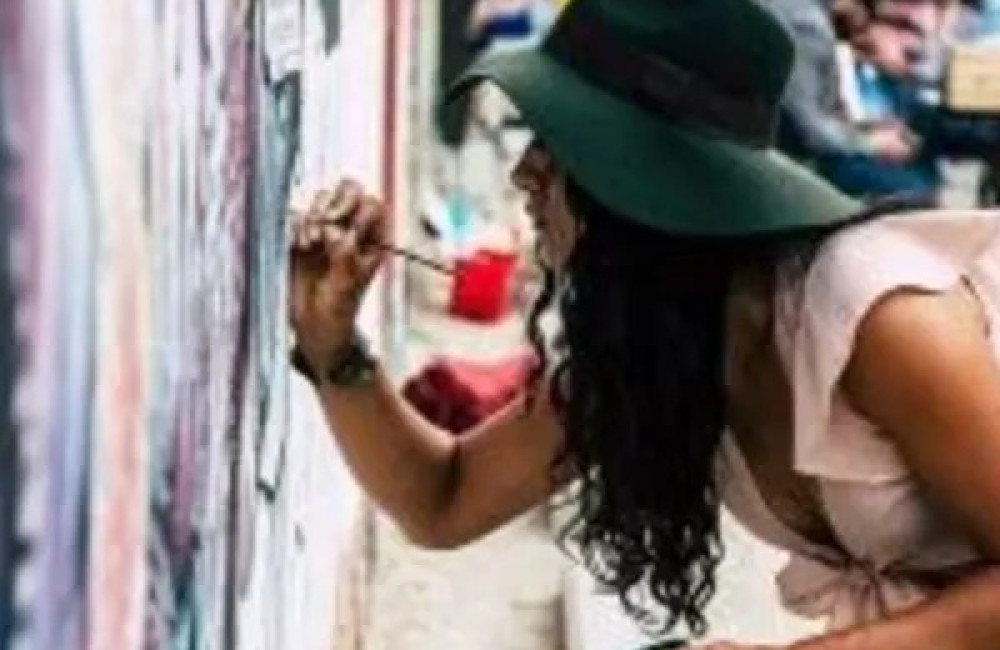 Intercontinental Bienal Logo